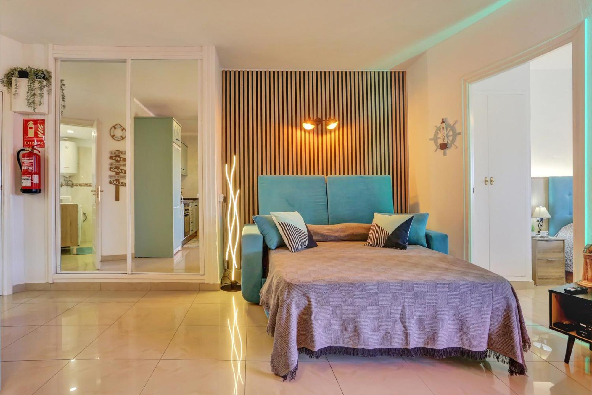 Luxory Dreamy Sunset, Seafront, Direct Access To The Promenade,Wifi,Pool,Free Parking Apartment Los Cristianos  Ngoại thất bức ảnh